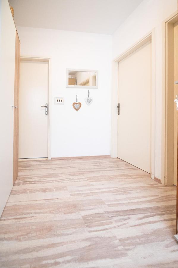 Sea View Apartment Ana Podstrana Exterior photo