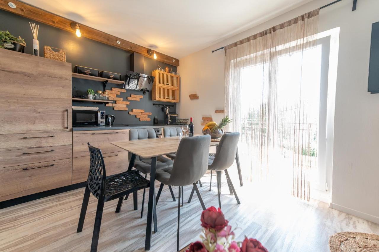 Sea View Apartment Ana Podstrana Exterior photo